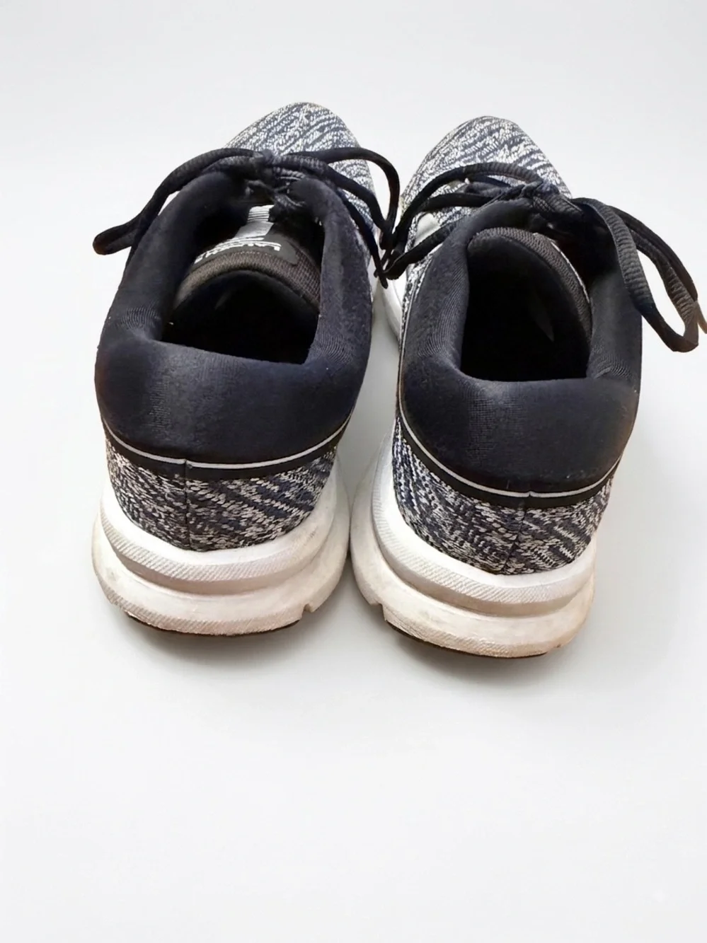 Brooks Launch 5 Navy/ Black Women's Running Shoes